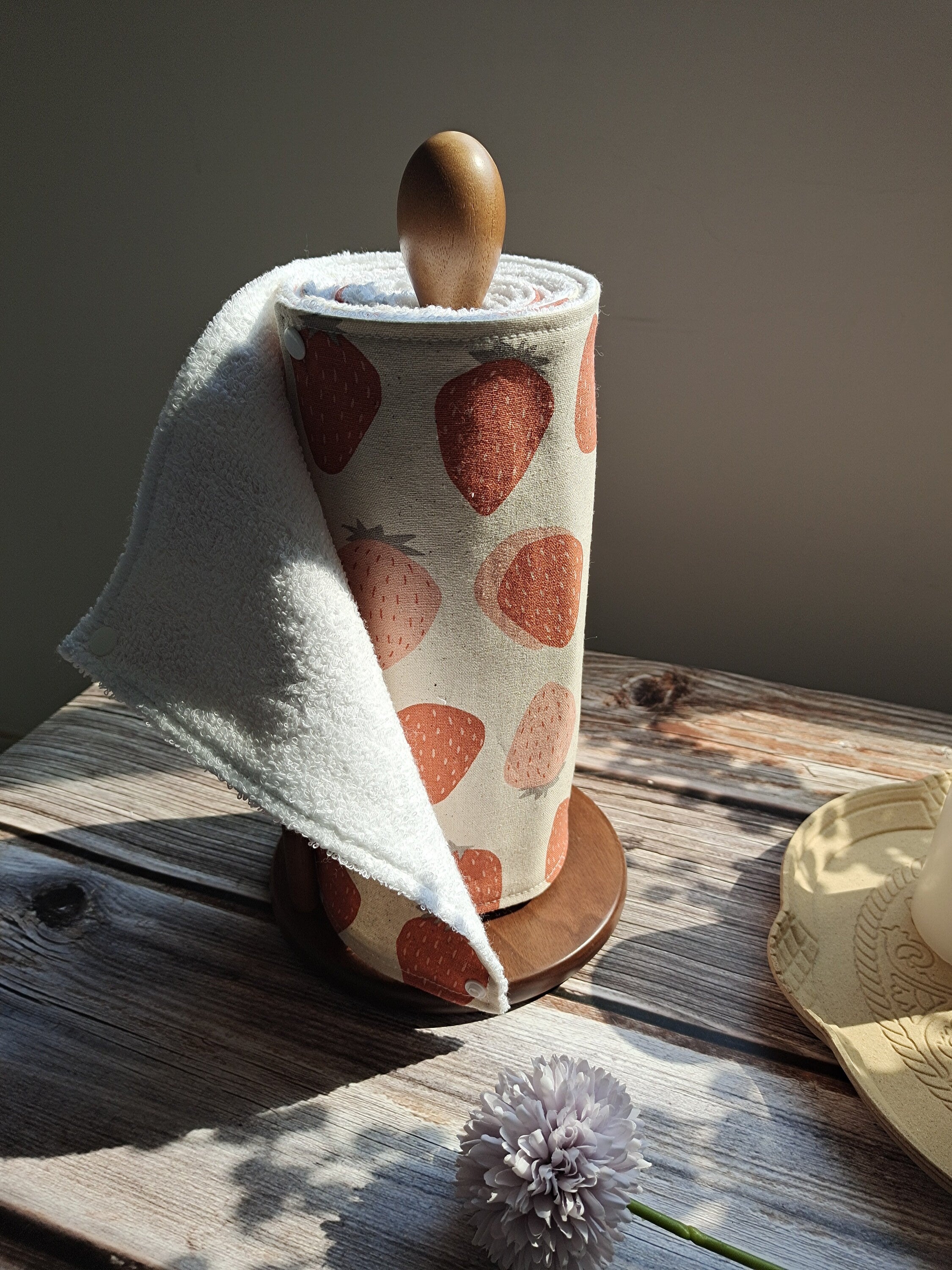 Paperless Kitchen Towels, Zero Waste, Reusable paper towels roll with snaps Kitchen Clothes, eco-friendly Dish Towels Strawberry