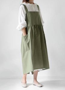 off-white waterproof oversized cotton with pockets, adjustable apron dress, loose pinafore dress Cross behind Kitchen garden enlarges apron