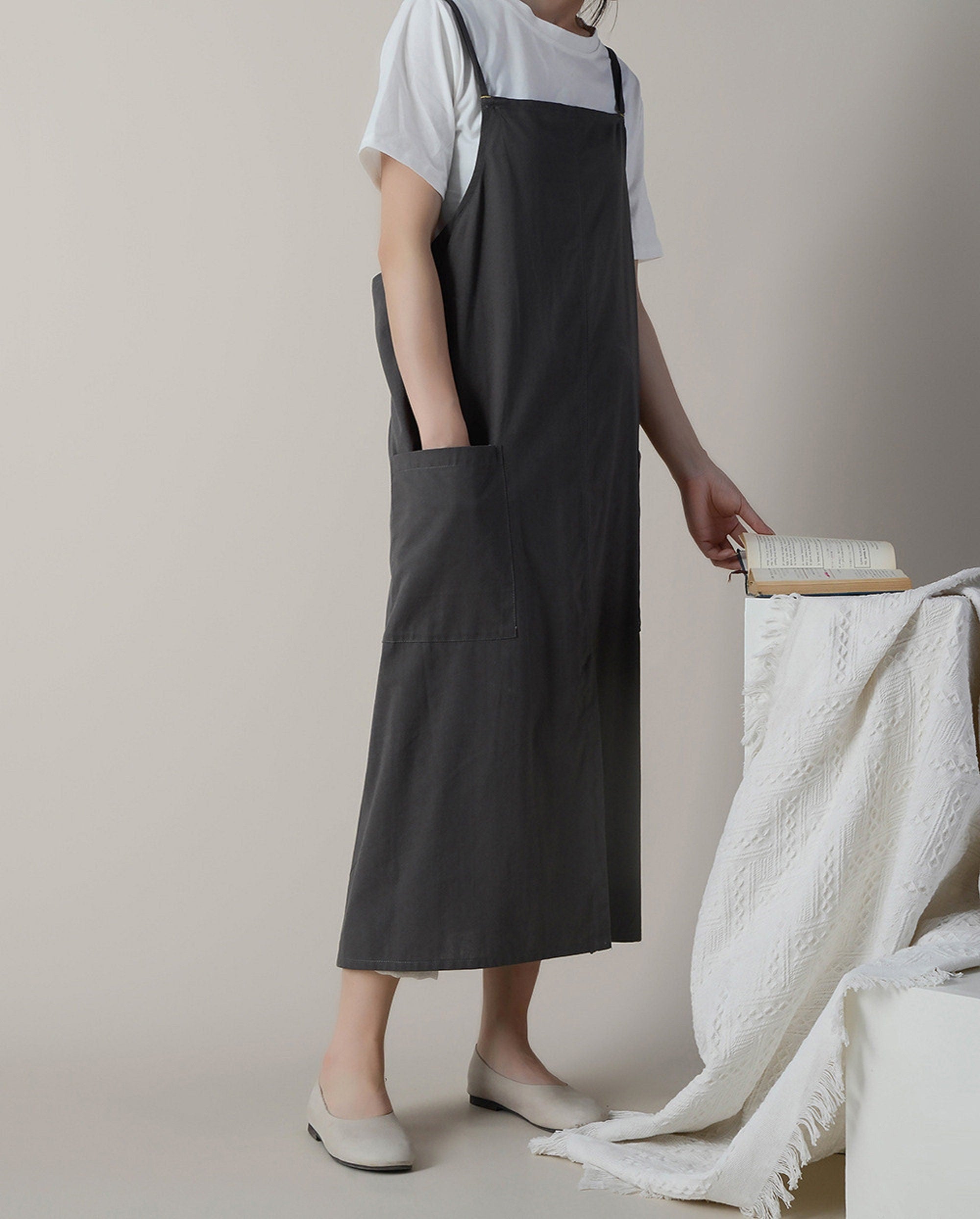 Gray waterproof oversized washed cotton with pockets, adjustable apron dress, loose pinafore dress Cross behind Kitchen garden apron