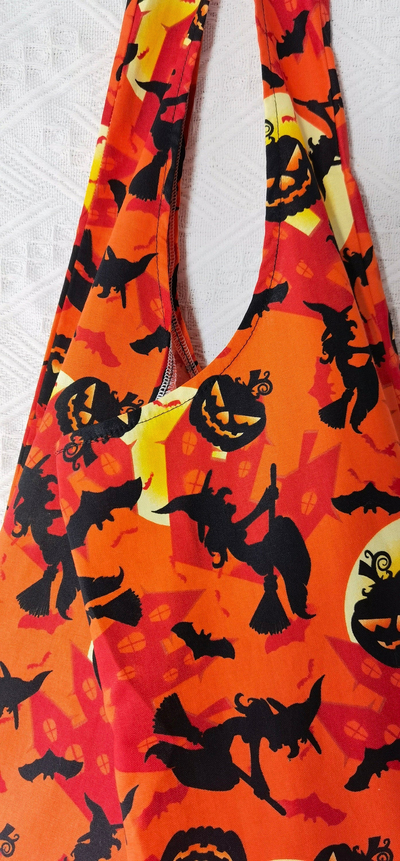 Halloween Bat Pack  tote bag, linen tote bag, market bag, linen bag, adjustable bag  travel bag，beach bag