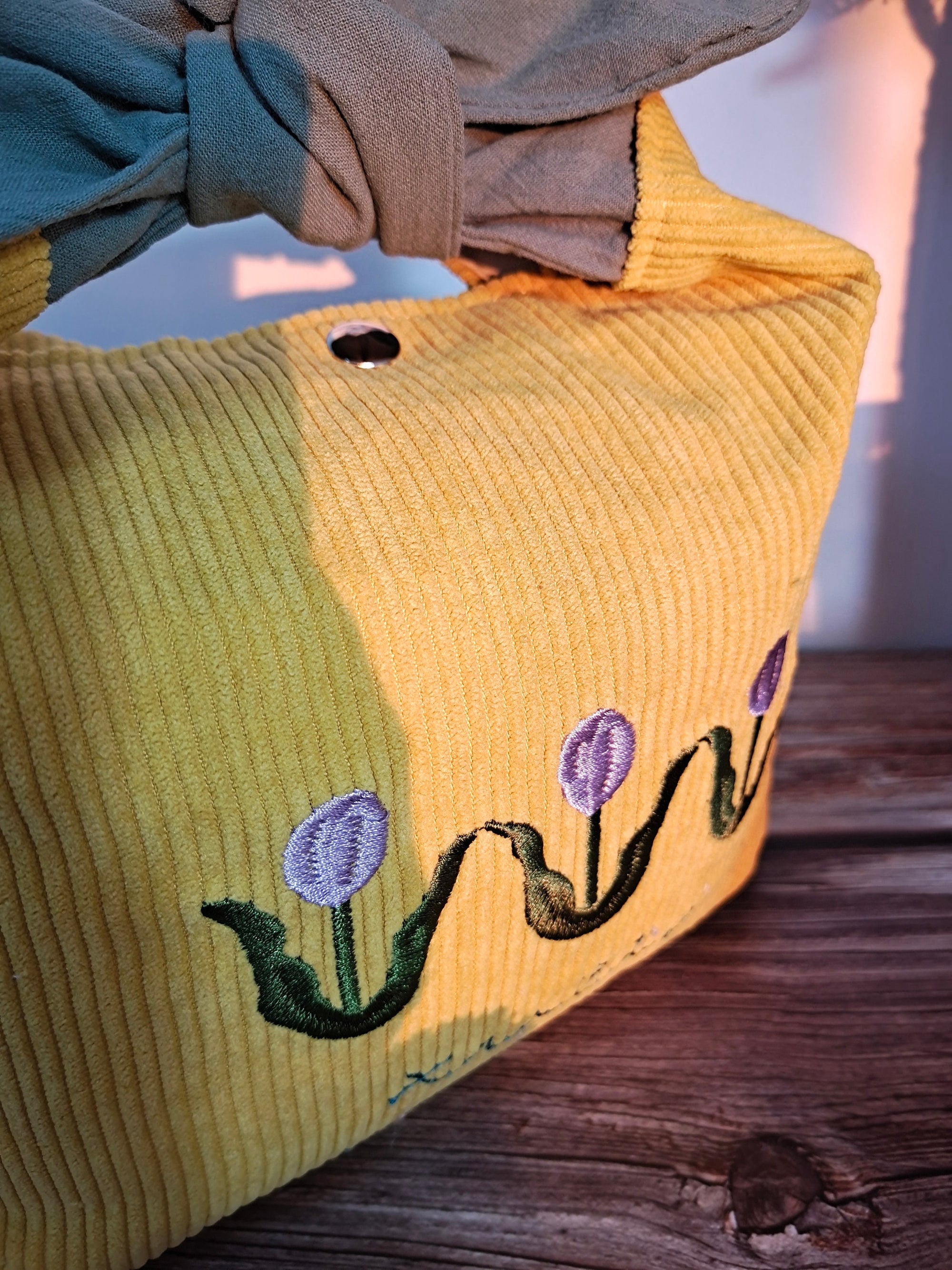 Embroidered tulip corduroy Yellow Reusable  lunch bag bento bag, zero waste , Eco Friendly  lunch box cloth School Gift for Kids women